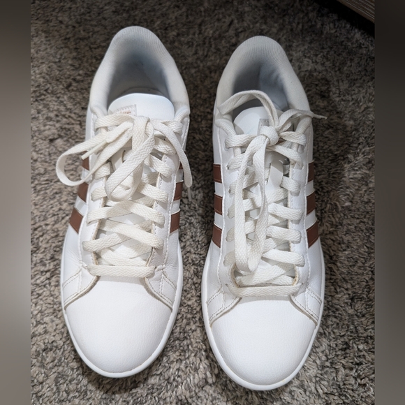 Adidas Sneakers - Picture 2 of 6